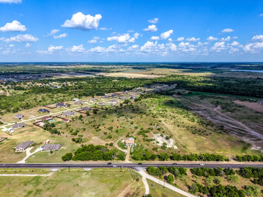 Land Multi-Family Development in Oak Ridge - 7348 N State Highway 34