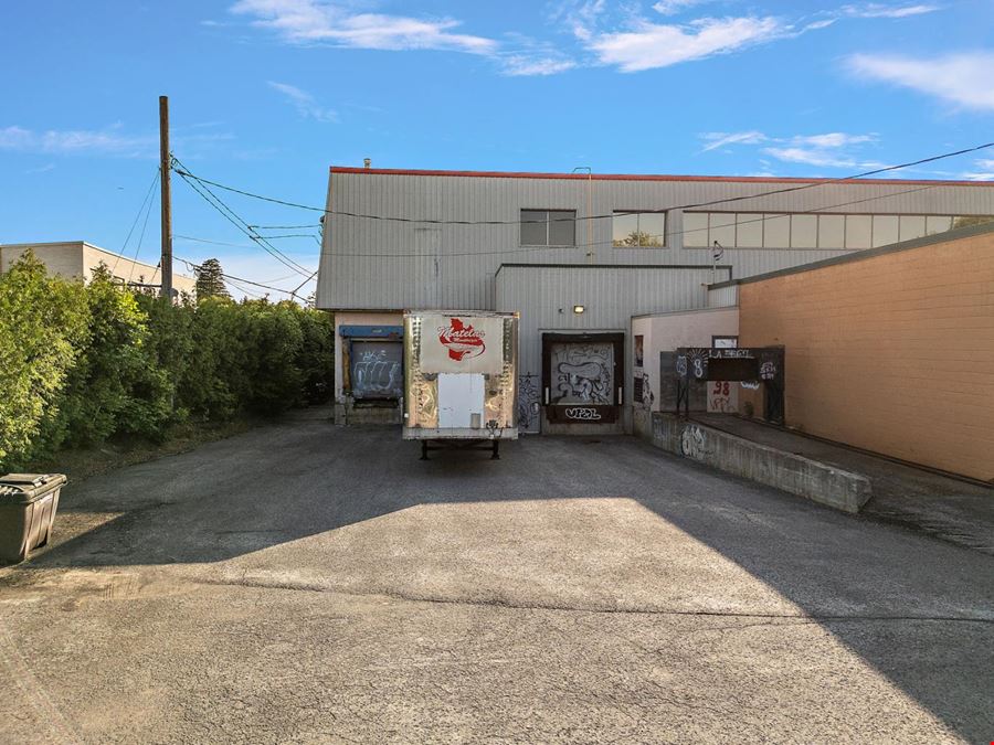 5 Papineau