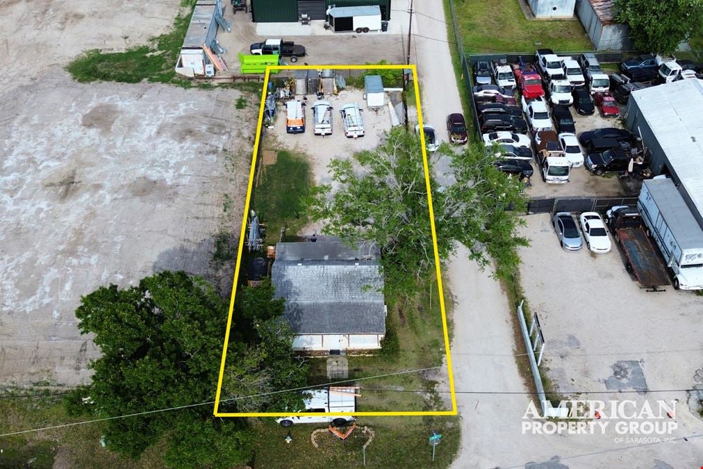 Bradenton LM Industrial Yard