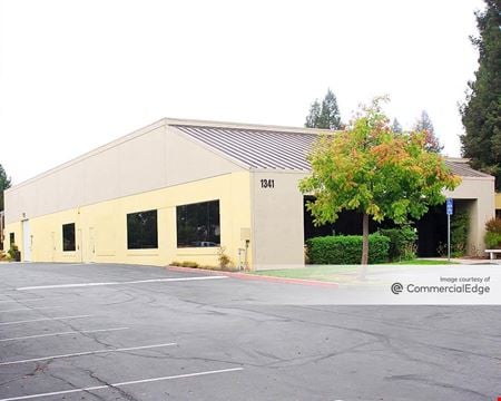 Preview of commercial space at 1341-1353 Redwood Wy