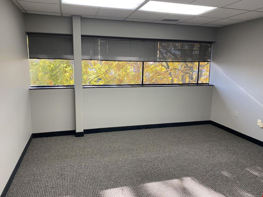 30500 Northwestern Highway Farmington Hills