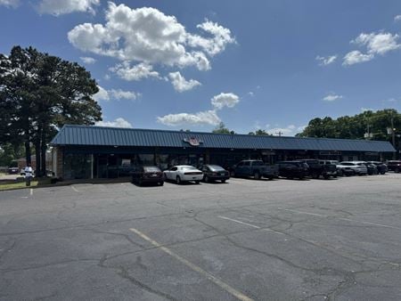 Preview of Retail space for Rent at 1715 E Holmes Rd