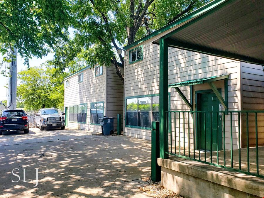 Oak Lawn Office Building