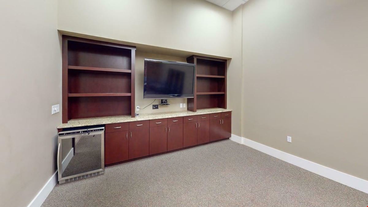 Downtown Pensacola Lease Opportunity
