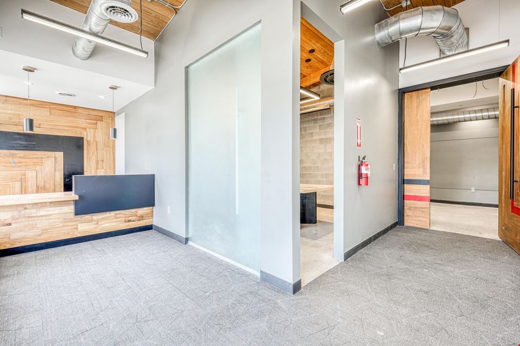 301 E Yandell Class A Office FOR LEASE