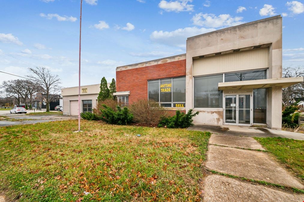 Muskegon - Free Standing Retail - Former Bank