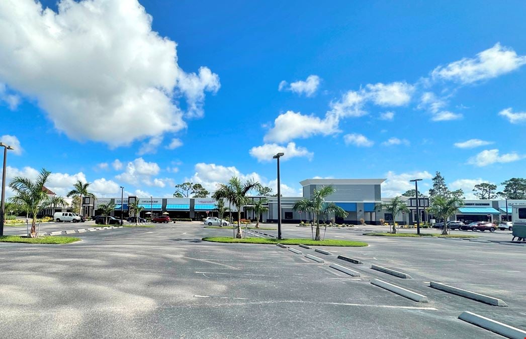 In-line Space and Two Pad Sites Available for Build-to-Suit or Ground Lease