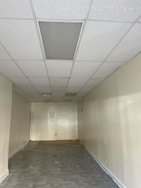 Preview of Retail space for Rent at 520 E 183rd St