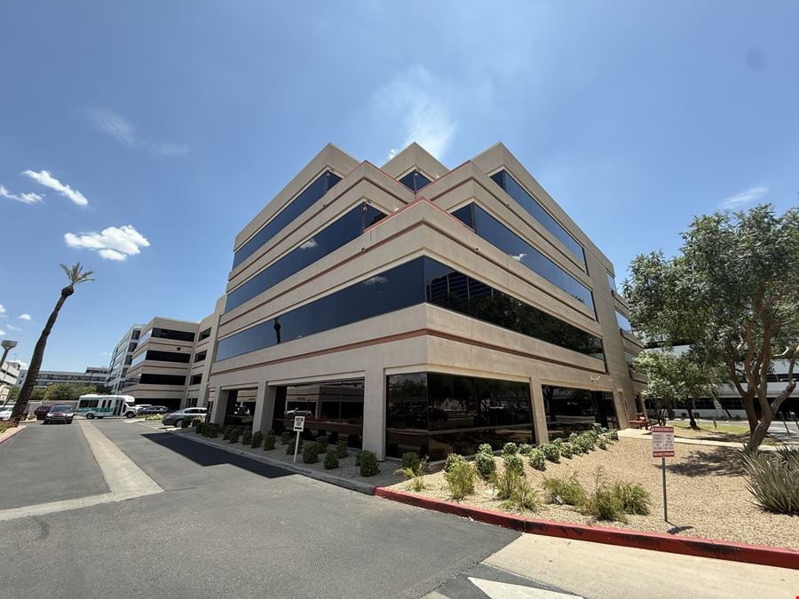 Earll Professional Plaza