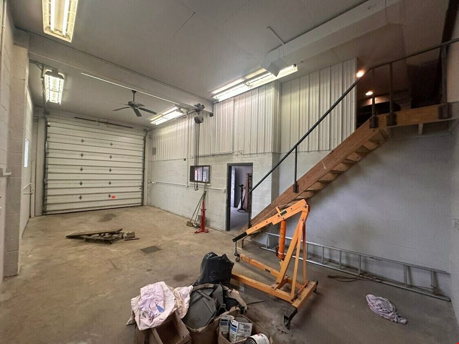 1235 Evergreen Road