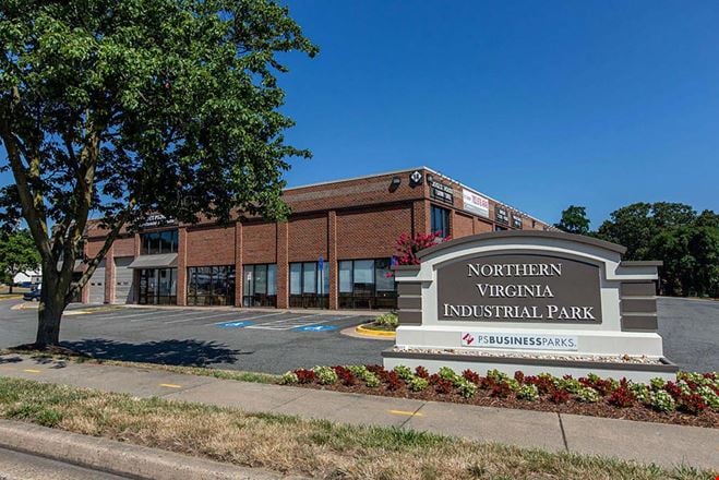 Preview of Industrial space for Rent at 7300-7411 Lockport Place
