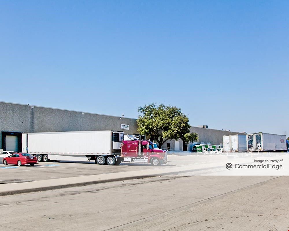 Interstate Distribution Center V & VI