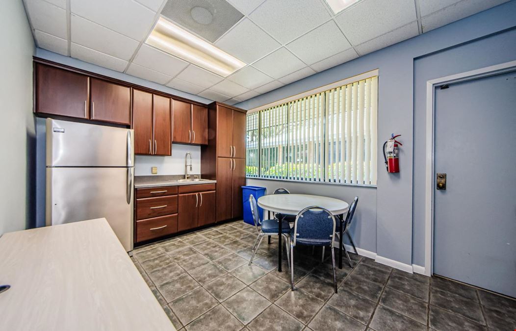 Stand-alone Medical or Professional Office Space in Safety Harbor, FL