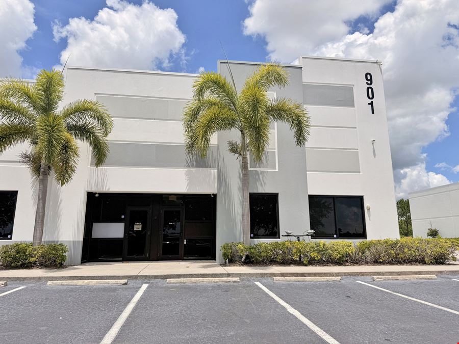 East Cape Commerce Center