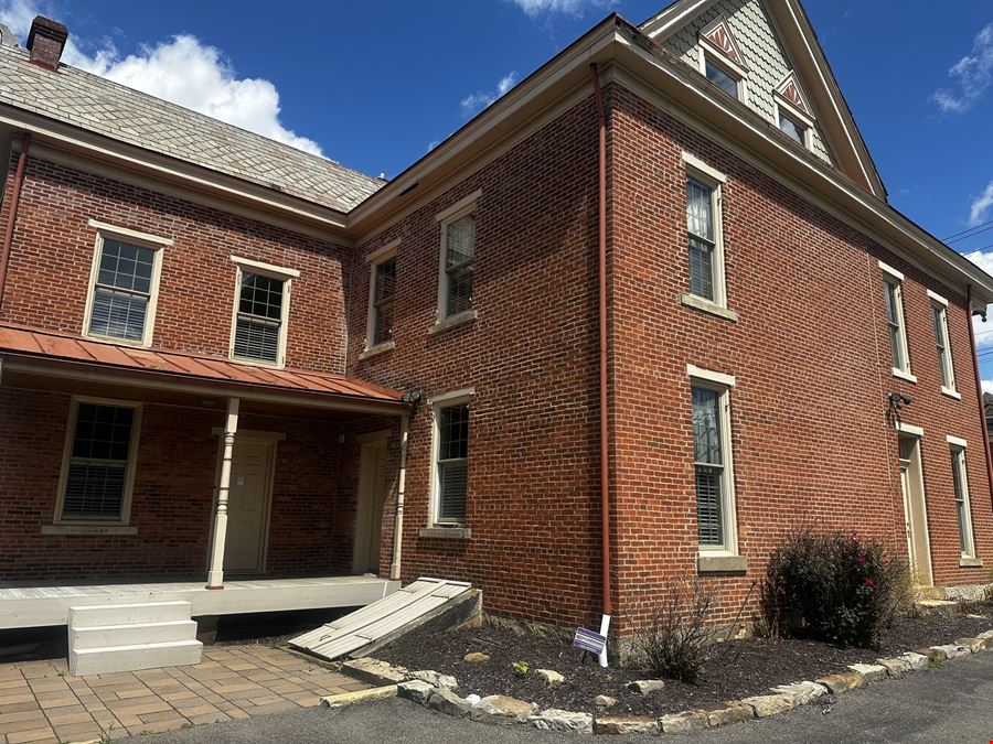 323 S Main St