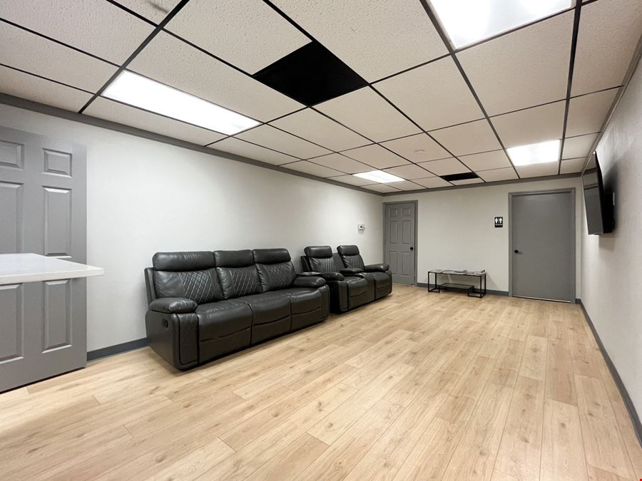 ±4,500 SF Automotive Shop with Equipment on Main St