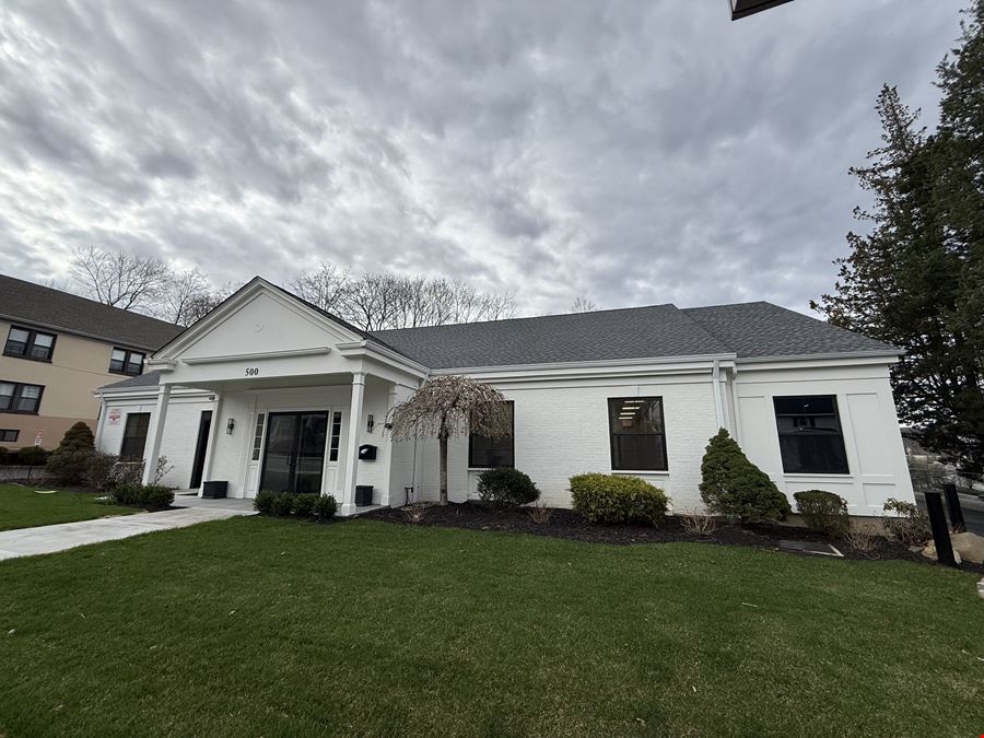 500 Ashford Ave