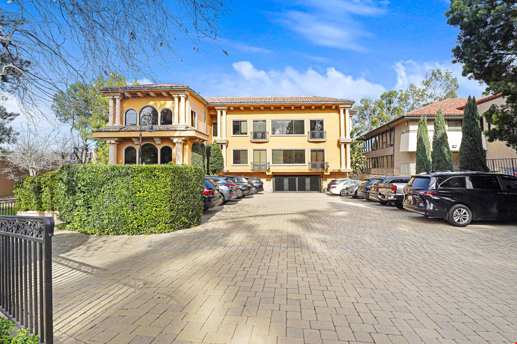 28047 Dorothy Dr