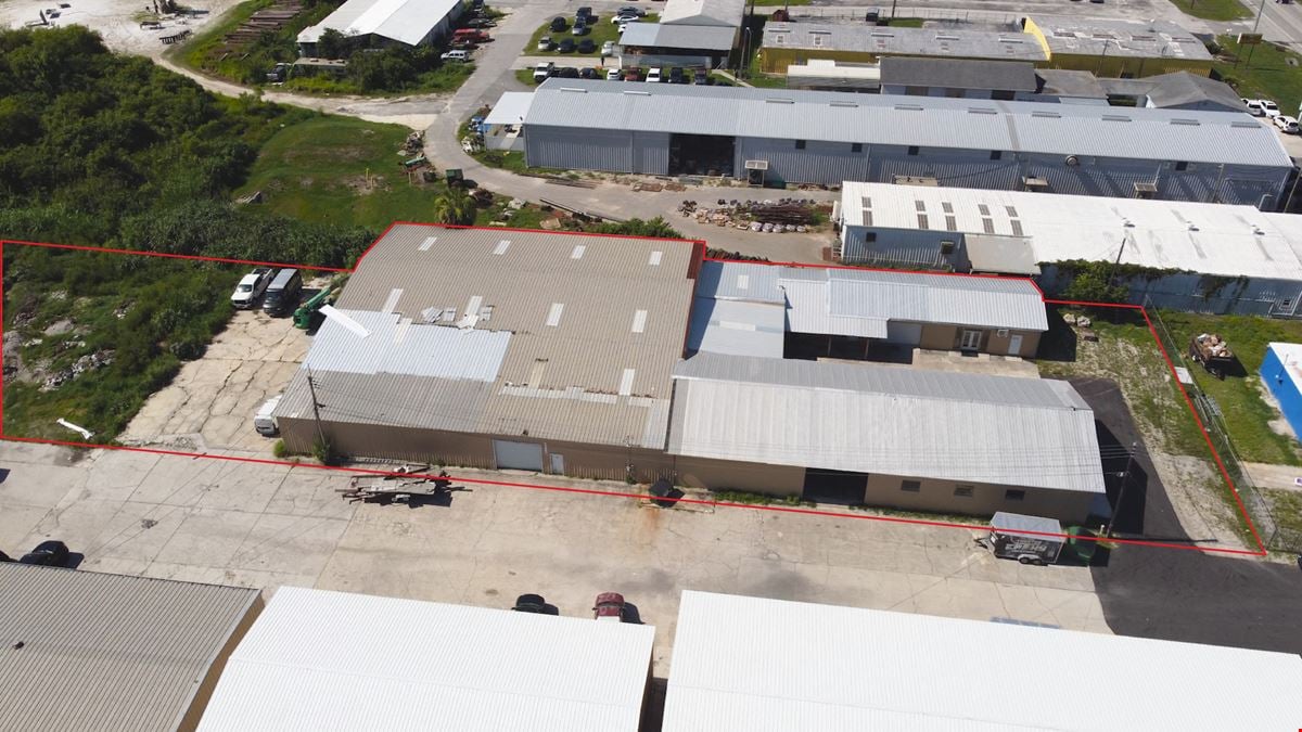 Warehouse on S Combee Rd