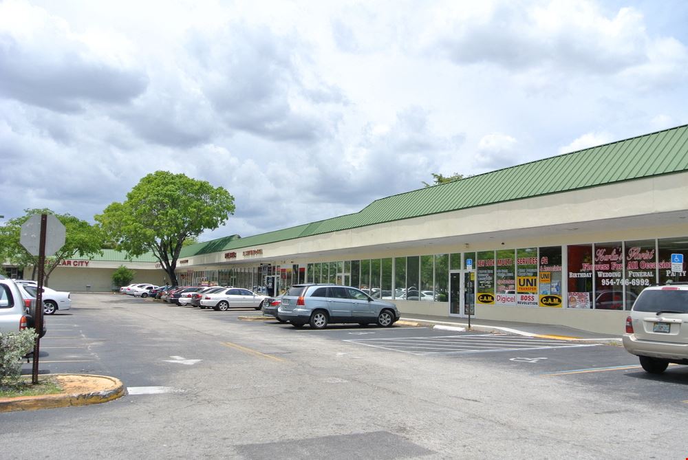 Gold Coast Shopping Plaza