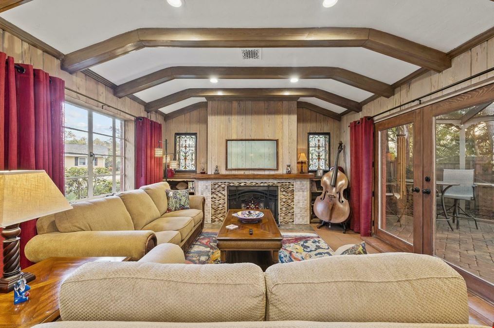 941 Virginia Dr