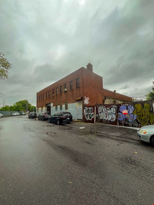 88-19 76th Avenue | 13,000 SF Warehouse for Sale with High Ceilings Delivered Vacant