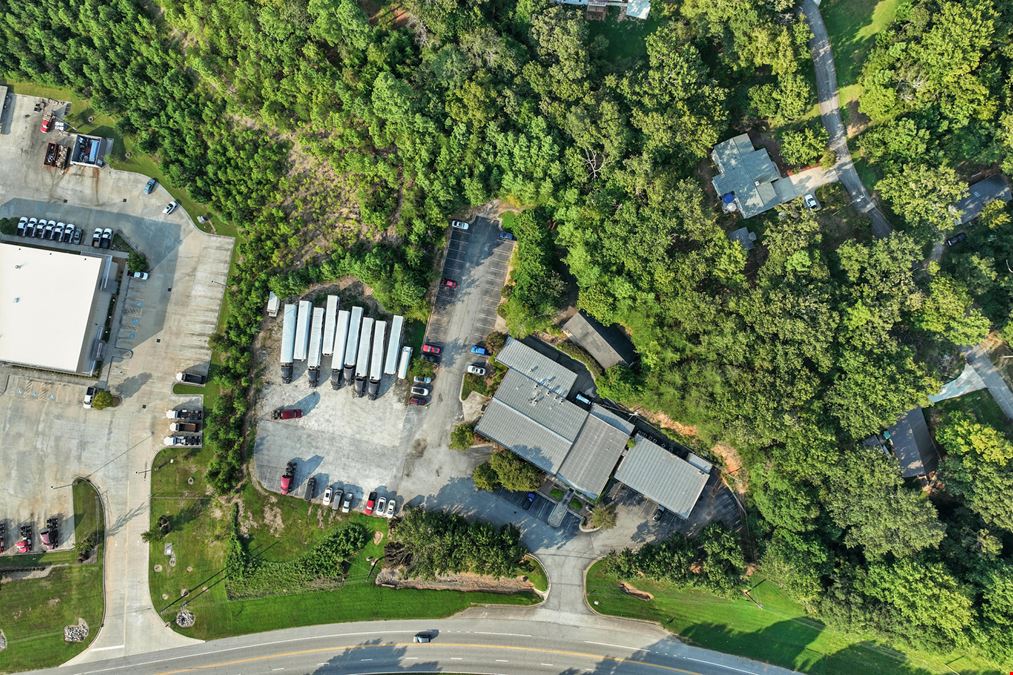 2251 Jesse Jewell Pkwy NE