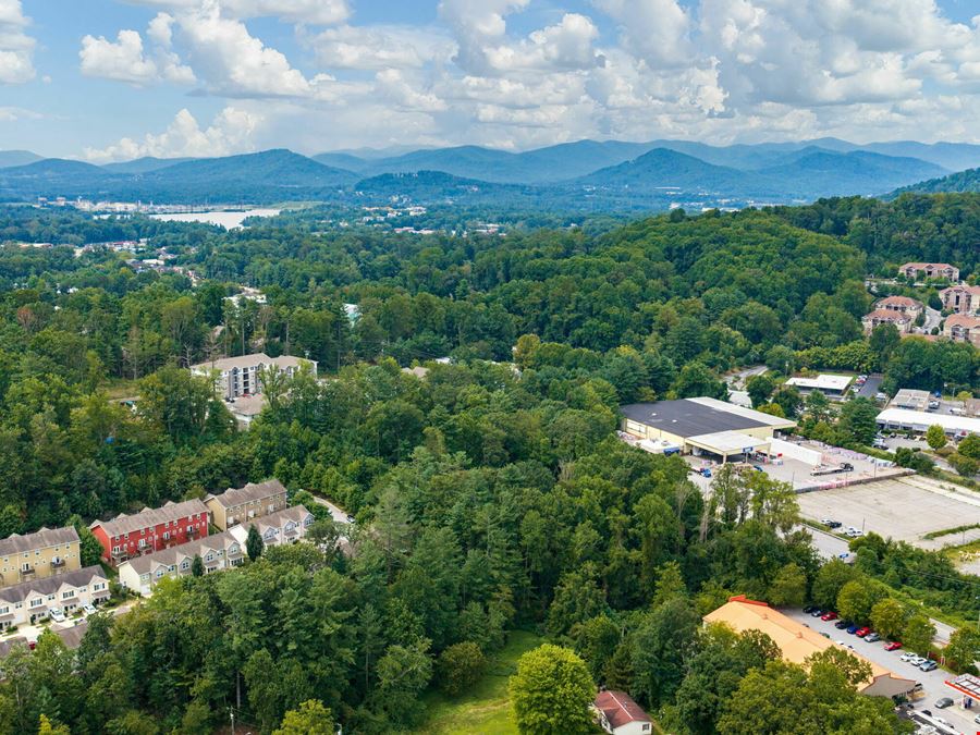 3118 Sweeten Creek Road