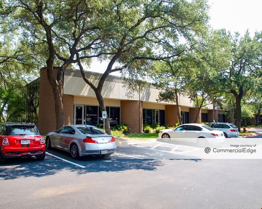 Offices at Stonelake