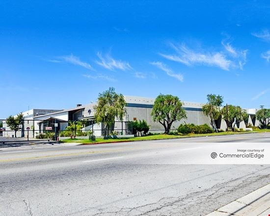 Preview of Industrial space for Rent at 17707 S. Santa Fe Ave.