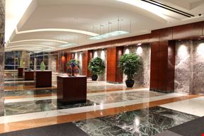 82 Corporate Woods
