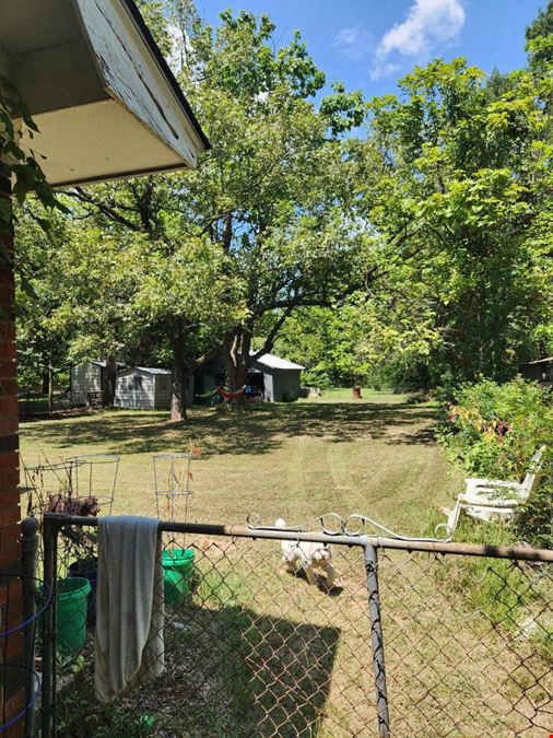 Richmond Rd Commercial/Residential Opportunity