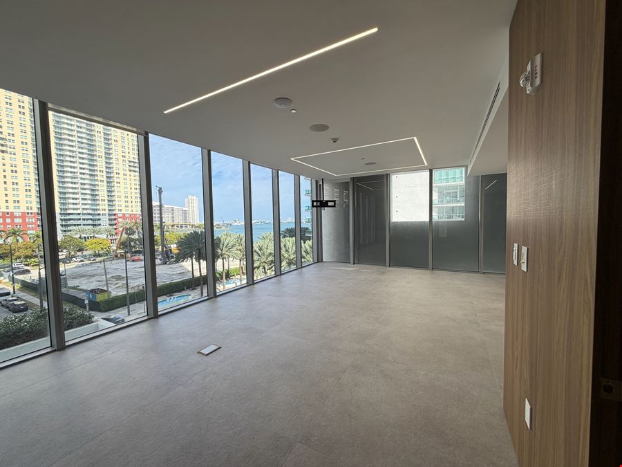 Luxury Office Condo I Brickell House