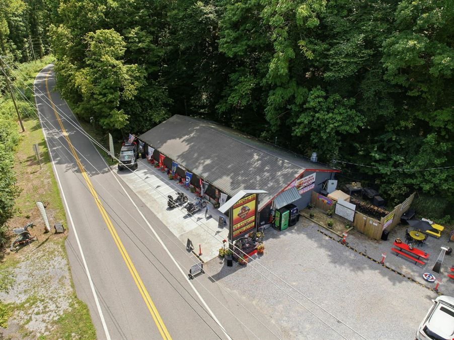 4407 Calderwood Hwy