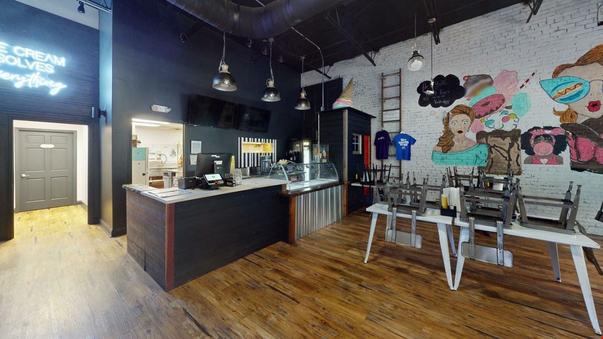 1207 Broadway