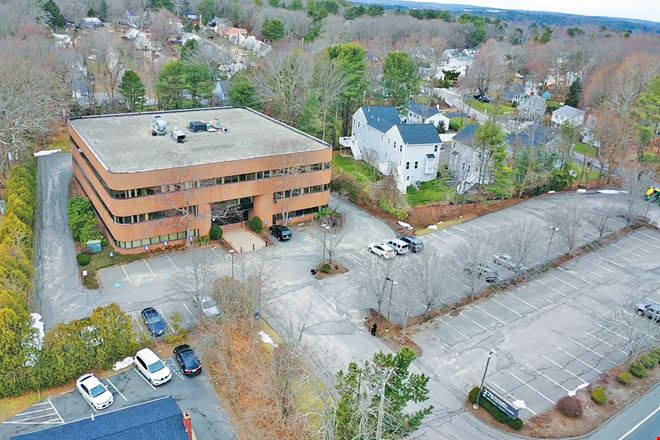 Preview of Office space for Rent at 275 Turnpike Street