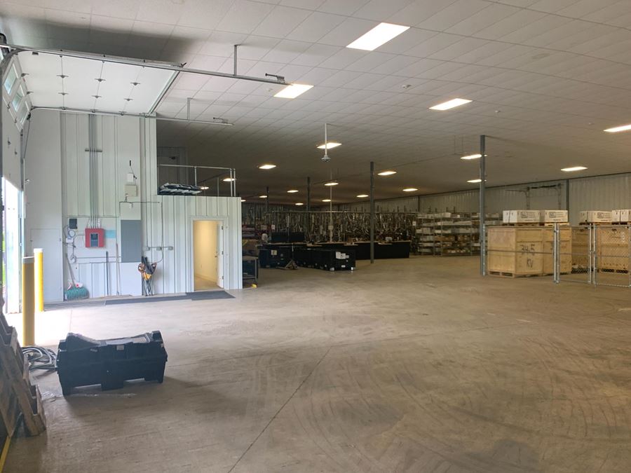 Flex Space | For Lease