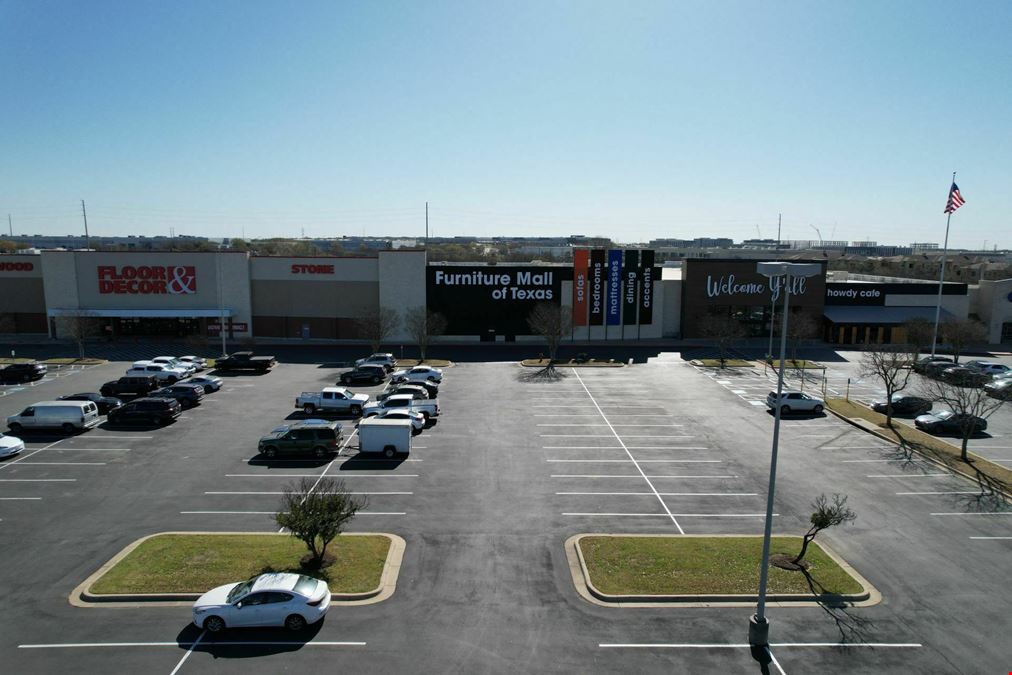 Shops at Tech Ridge