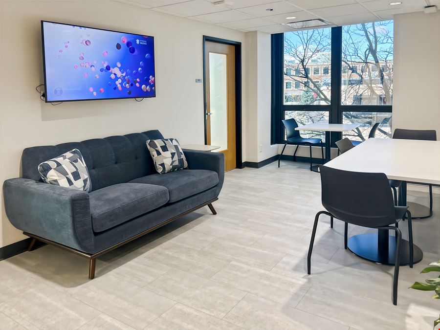 Regus - Oakbrook Terrace - 22nd St