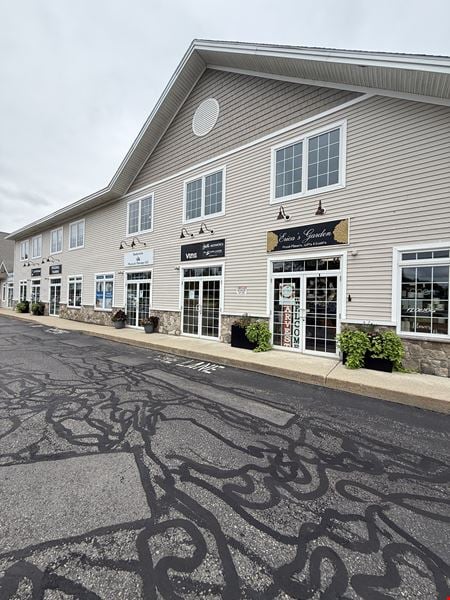 Preview of Retail space for Rent at 285 Calef Hwy