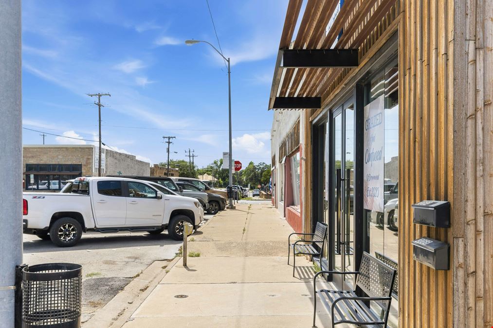 306 N Broadway