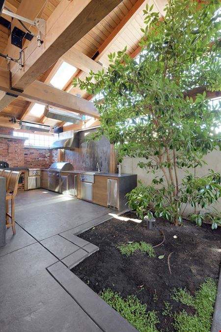 520 Ardersier Road For Lease