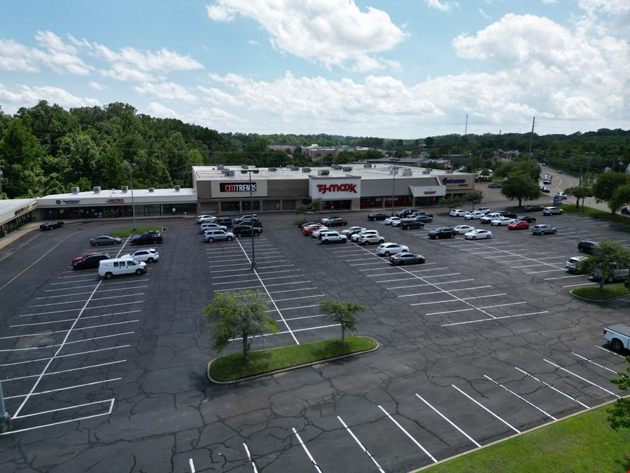Pemberton Plaza Investment Sale