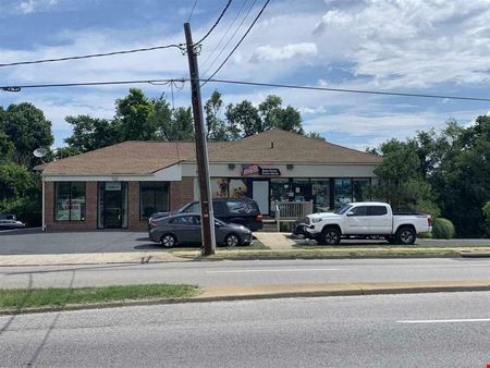 Preview of Retail space for Rent at 823 Richmond Ave