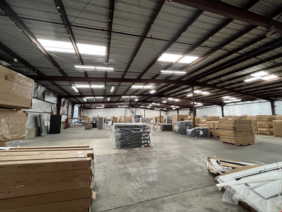 35k SF Warehouse and Showroom For Lease