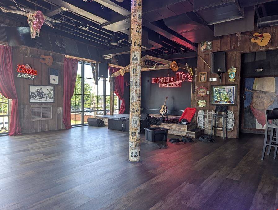 Restaurant Investment Opportunity with New 10-year Lease in Historic Downtown Willoughby, Ohio