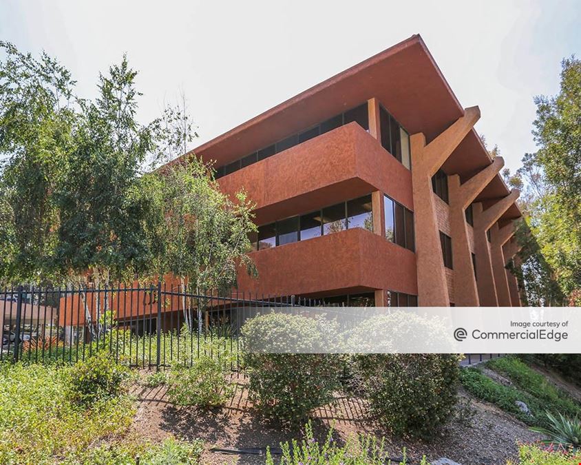 Camino Professional Office Condominiums