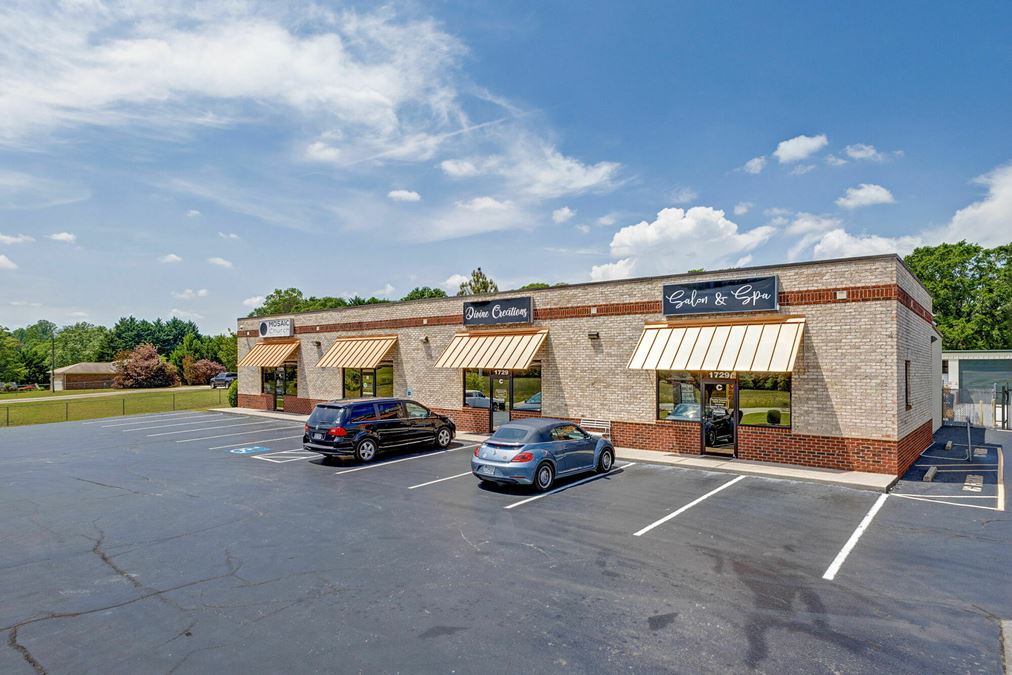 1729 Powdersville Rd