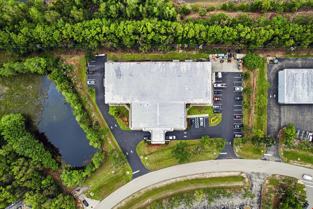 21,107 SF Commercial Office Warehouse