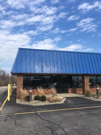 Preview of Retail space for Rent at 1655 Pearl Rd